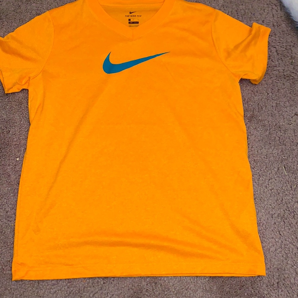 BRAND: the nike tee COLOR:  orange SIZE: Large DRI FIT MATERIAL: polyester